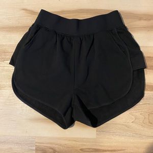 NWT Gymshark Legacy shorts
